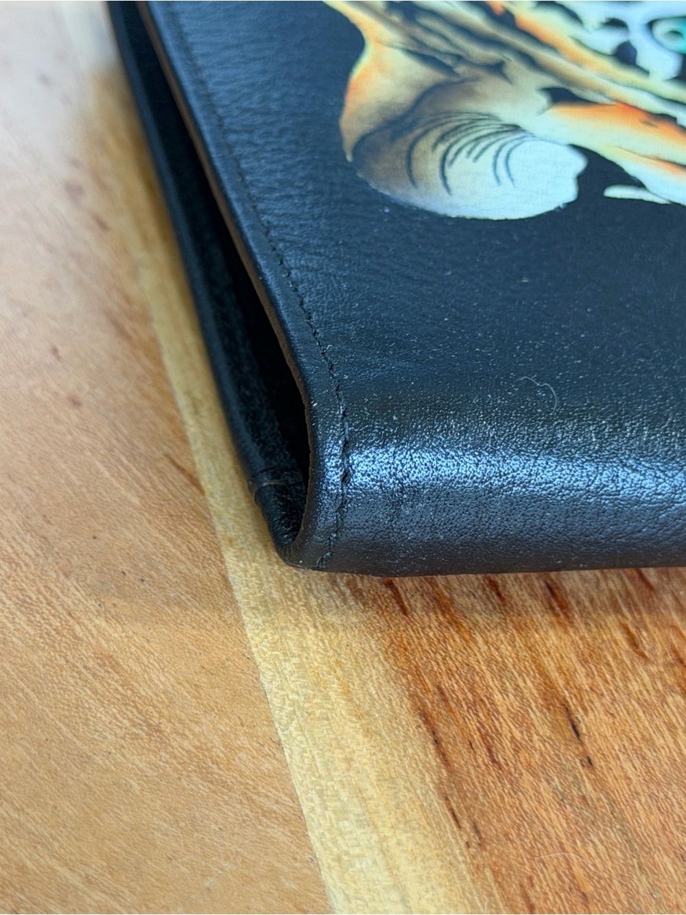 Anuschka Maximalist Tiger Hand-Painted Leather Wallet - Picture 11 of 11